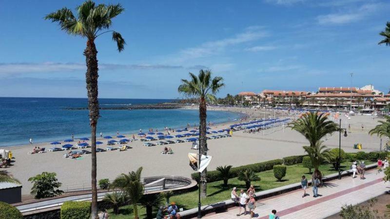 Beachfront Los Cristianos Apartment Arona  Exterior photo