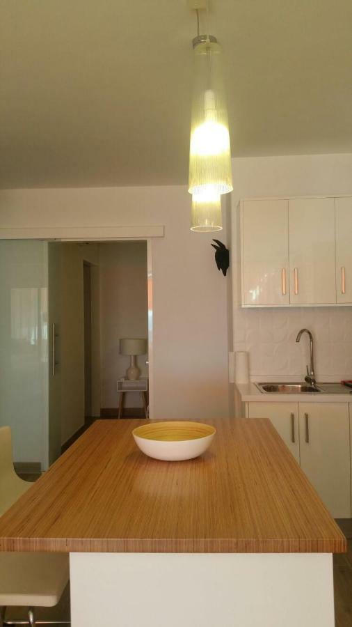 Beachfront Los Cristianos Apartment Arona  Exterior photo