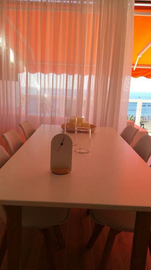 Beachfront Los Cristianos Apartment Arona  Exterior photo